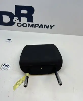 Toyota Yaris XP210 Rear seat headrest