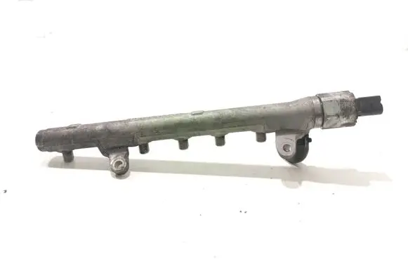 Volkswagen PASSAT B7 Fuel main line pipe R03L125A