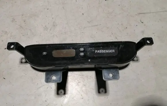 KIA Carens I Clock 945101D100