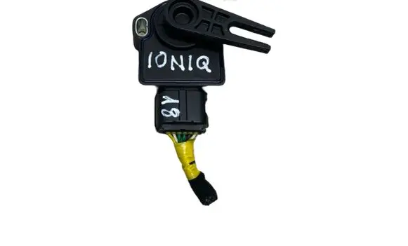 Brake pedal sensor switch
