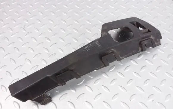 Ford Focus Front bumper mounting bracket 4M5117E856AC
