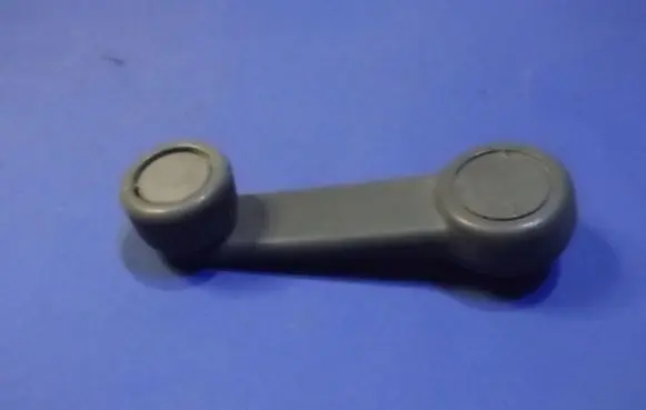 Mazda 323 F Rear door window winding handle 483742