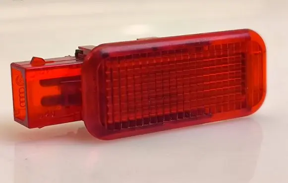 Volkswagen PASSAT B5.5 Rear seat light SB7FR 0947