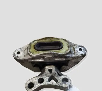 Opel Zafira C Engine mount bracket 13248544