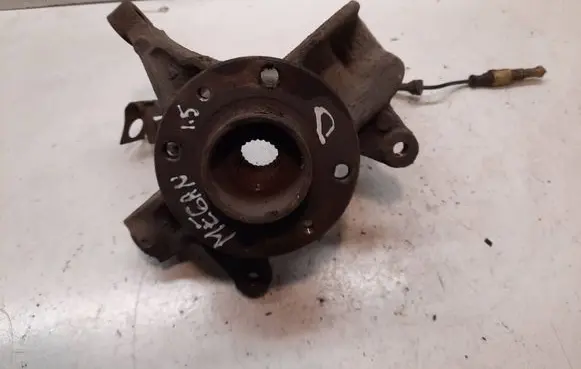Renault Megane II Front wheel hub