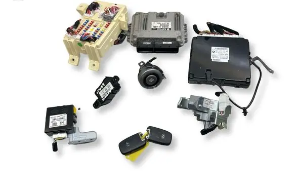 Hyundai Veloster Engine ECU kit and lock set 9001120031KH 391102BBC3 919401M500