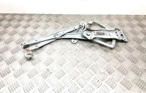 Mercedes-Benz E W210 Front door manual window regulator 