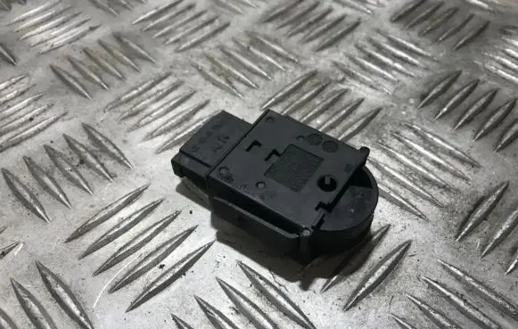 Volkswagen Golf III Headlight level height control switch 1h6941333b 04050701