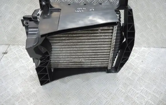 Land Rover Range Rover Sport L494 Intercooler air channel guide CPLA9L440ACL494