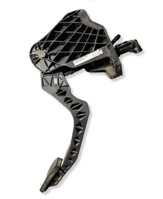 Volkswagen PASSAT B7 Clutch pedal 1K0721796K