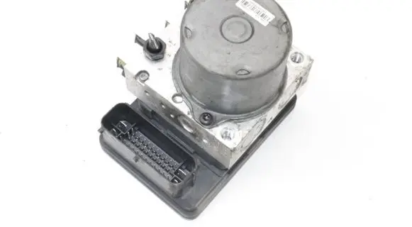 Hyundai ix35 ABS Pump 589202Y660