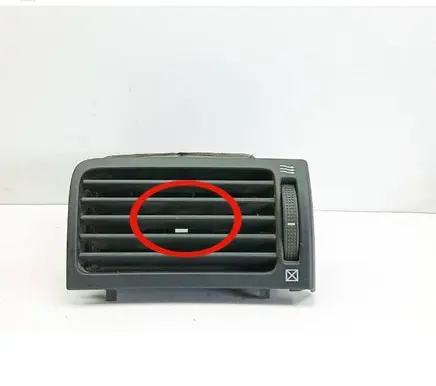 Toyota Avensis T250 Dashboard side air vent grill/cover trim 8518