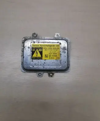 BMW 5 F10 F11 Headlight ballast module Xenon 5DV00900000 E1033582