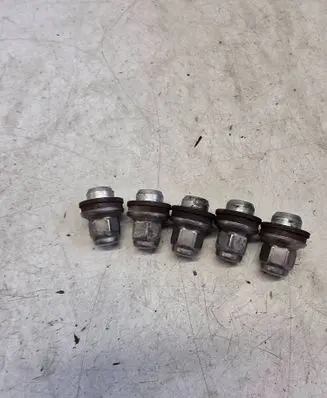 Jaguar XF X260 Nuts/bolts 1234