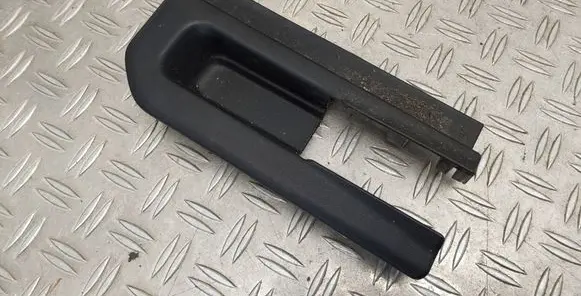 Toyota Prius+ (ZVW40) Rear seat rail trim cover 7215747070