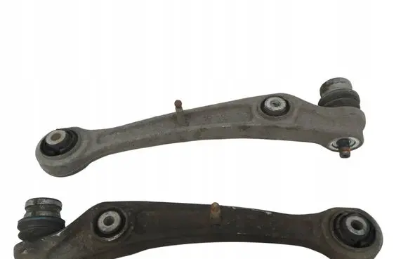 Audi RS7 C7 Other under body part 8K0407156C