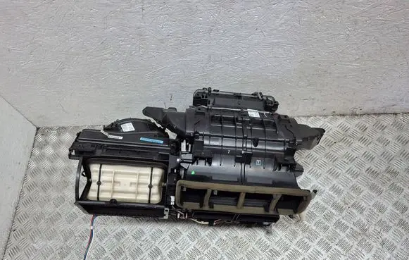 Toyota Avensis T270 Interior heater climate box assembly 8705002A00 8713002321 MF4432106473