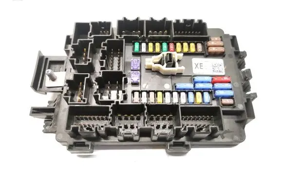 Tesla Model X Fuse module 1094409-01-E