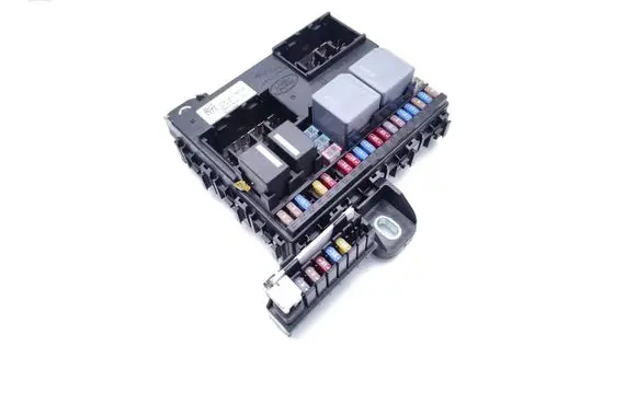 Jaguar I-Pace Fuse module M9D314N030AB