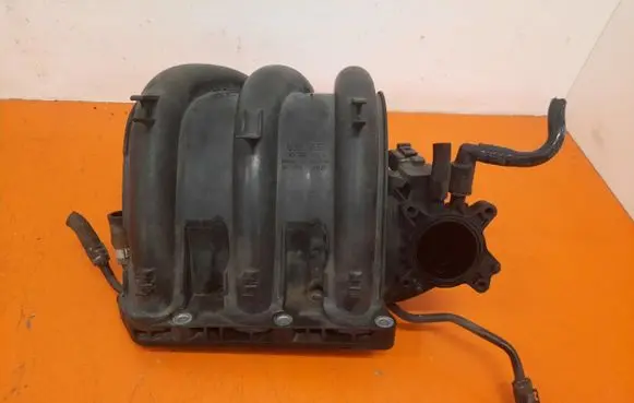 Skoda Fabia Mk1 (6Y) Intake manifold 03D129766L