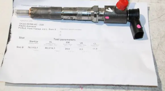 Ford Kuga III Fuel injector GK2Q9K546AC