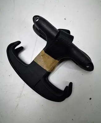 Audi A6 S6 C7 4G Tie down hook / loop 4G5867615