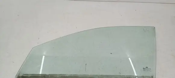 Hyundai i30 Front door window glass four-door