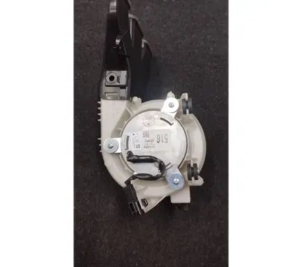 Toyota Auris E180 Hybrid/electric vehicle battery fan G923012010 1173005161