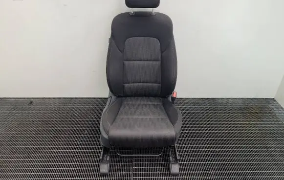 KIA Sportage Front passenger seat