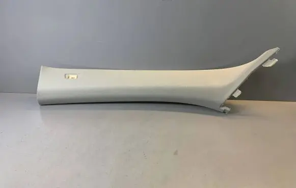 BMW 7 F01 F02 F03 F04 (A) pillar trim 7112735