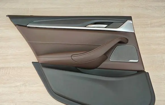 BMW 5 G30 G31 G38 Rear door card panel trim BOCZLTN55