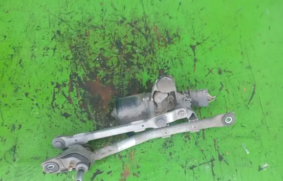 Citroen C1 Front wiper linkage and motor