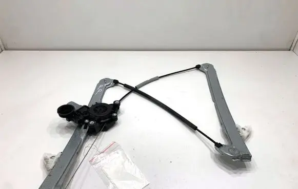 Mazda 3 Front door window regulator with motor CR01525F
