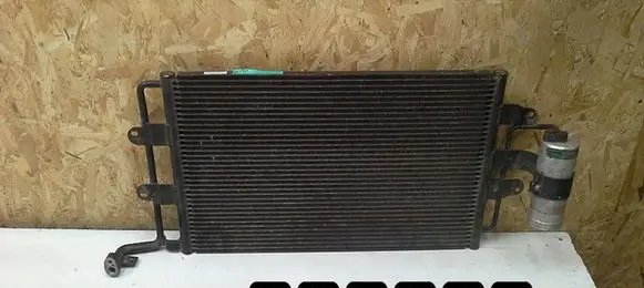 Volkswagen New Beetle Coolant radiator 1c0820411a