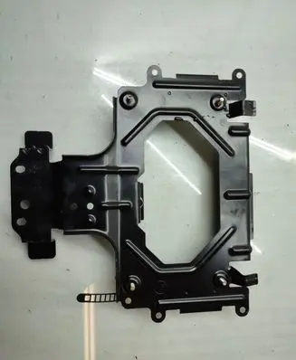 BMW 3 E90 E91 Sound amplifier holder/bracket 9135687