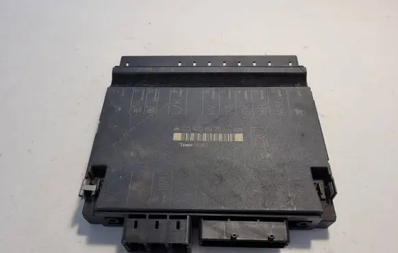 Mercedes-Benz S W220 Seat control module 2208206926
