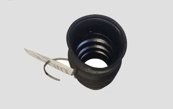 Citroen Xsara Picasso Intercooler hose/pipe 9654907080
