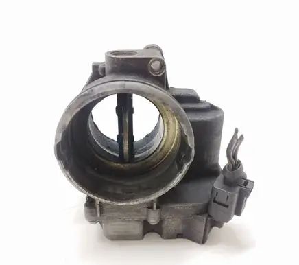 Volkswagen Touran I Throttle valve 03G128063C A2C53099815