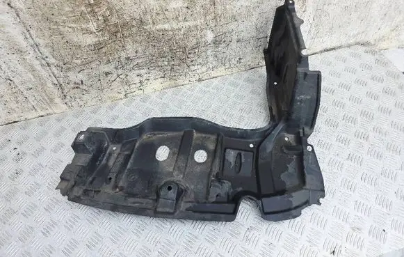 Toyota Yaris Front underbody cover/under tray 514420D141