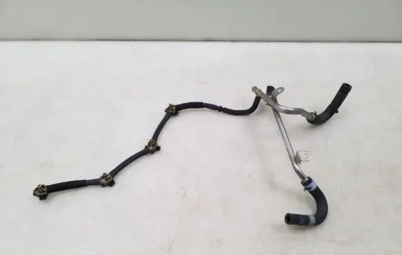 Volkswagen Tiguan Fuel return line/hose 