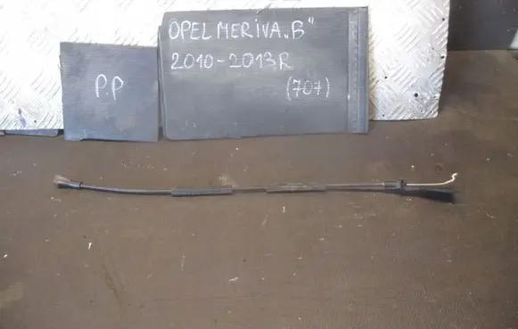 Opel Meriva B Loading door cable line 