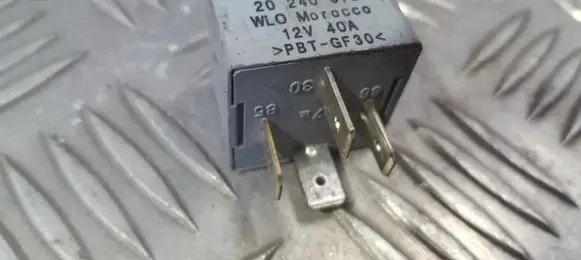Volkswagen Golf IV Other relay 141951253B