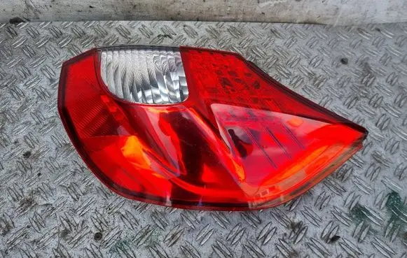Rear/tail lights