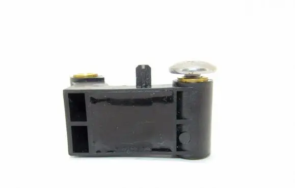 BMW 5 E60 E61 Airbag deployment crash/impact sensor 6977398