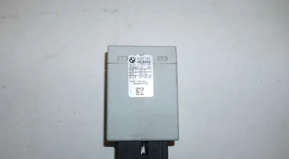 BMW X5 F15 Steering rack control module 6865245