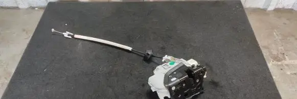 Porsche Cayenne (92A) Coupe door lock (next to the handle) 8J1837015B