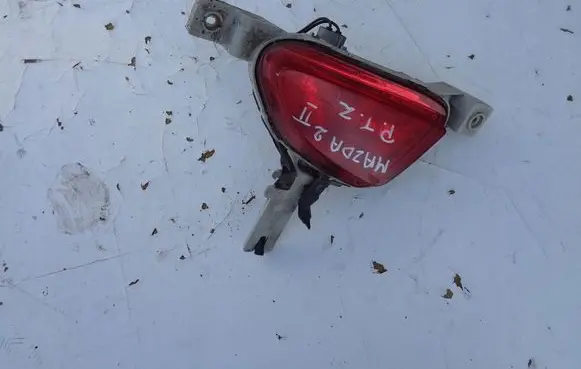 Rear tail light reflector