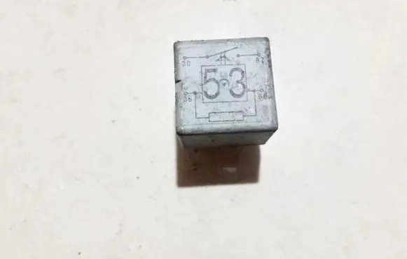 Volkswagen Golf IV Other relay 141951253b 20240072