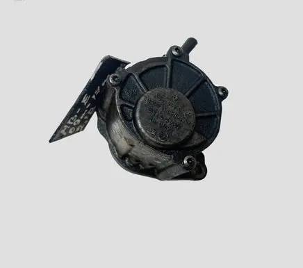 Mercedes-Benz E W212 Vacuum pump A6512300165