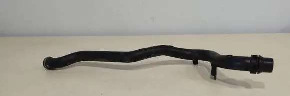 Porsche Cayenne (92A) Engine coolant pipe/hose 06E121065N